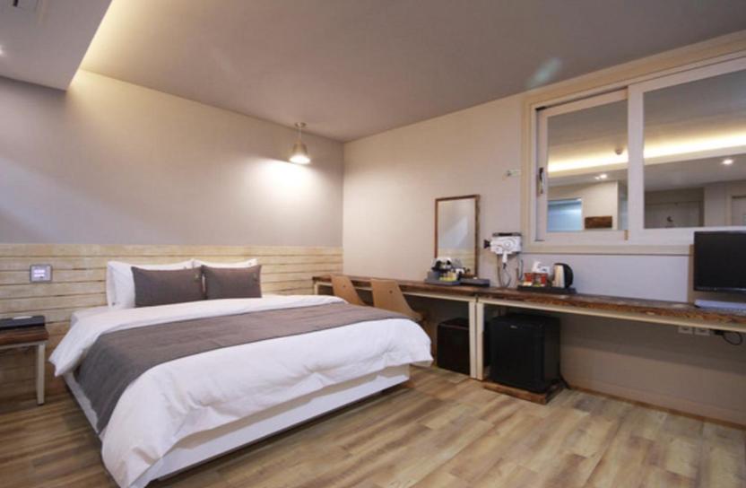 Jade Hotel Ulsan Quarto foto
